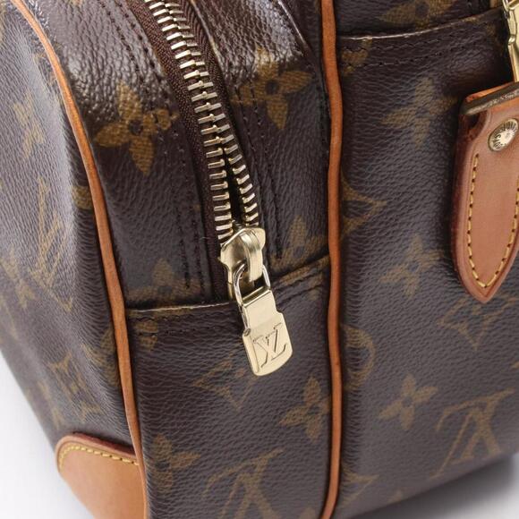 LOUIS VUITTON Brown Monogram Leather Shoulder Bag - Picture 7 of 9